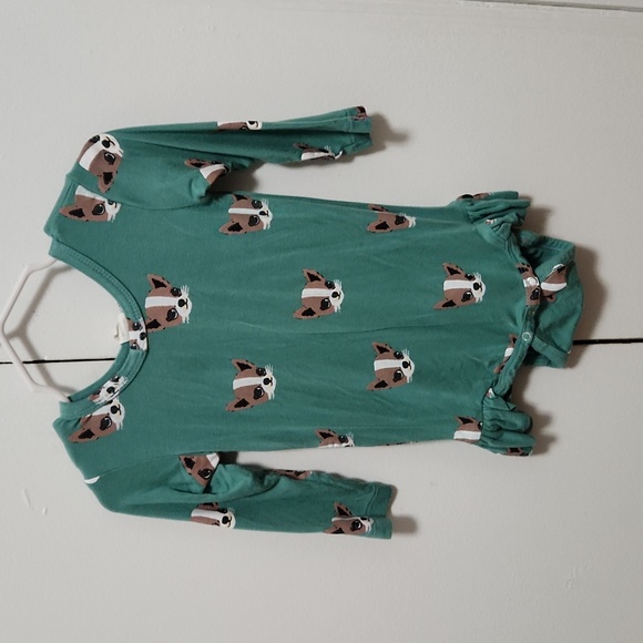 BUNDLE KQ Ruffle Legs - Picture 4 of 4